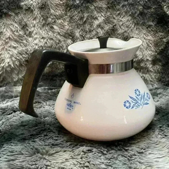 Vintage Corningware blue cornflower  teapot/coffee pot - Picture 2 of 13